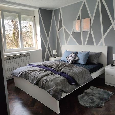 Apartman M&M'S Apartment Karlovac Exterior photo